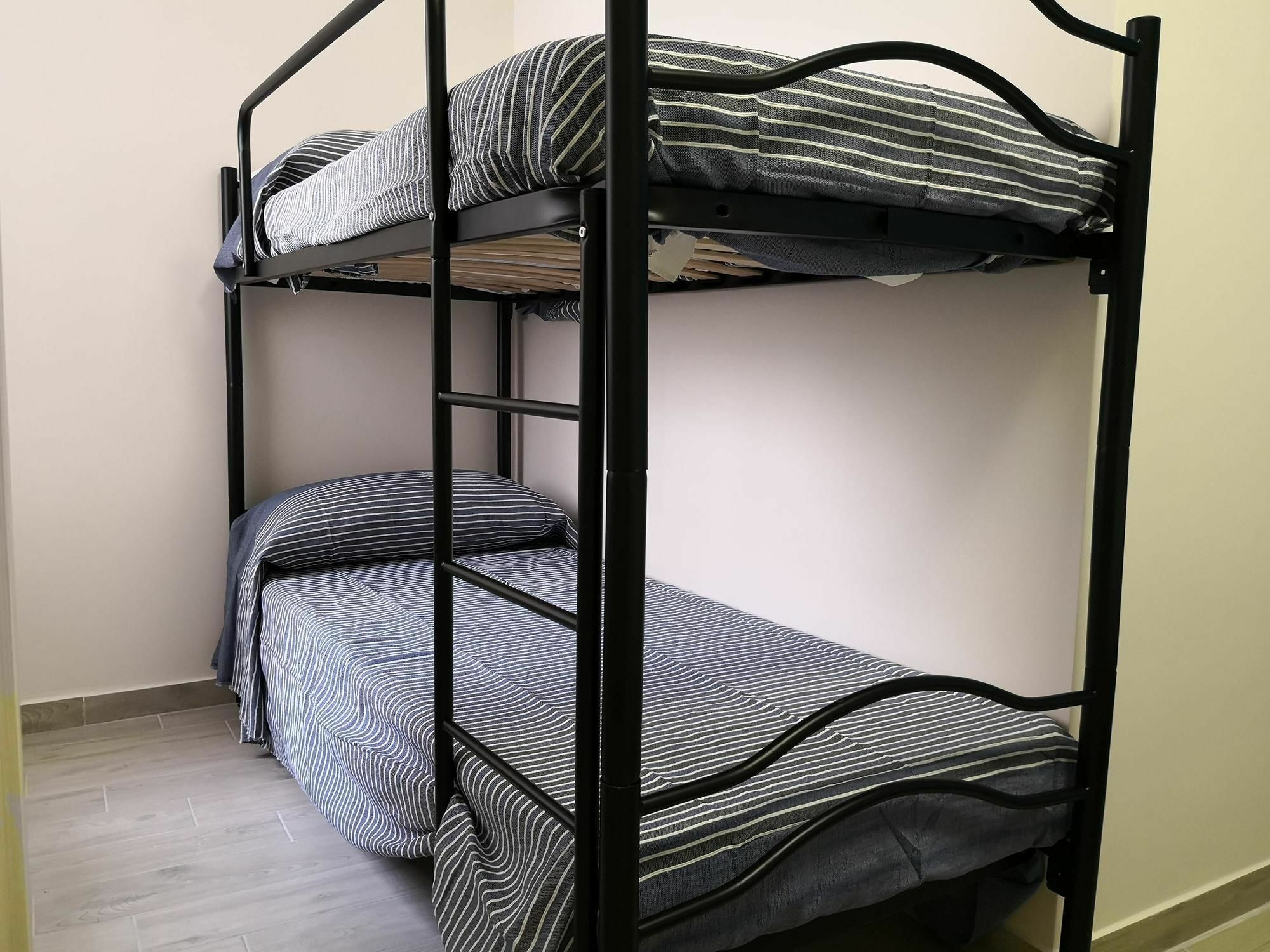 Fenesta Vascia Bed and Breakfast Νάπολη Εξωτερικό φωτογραφία