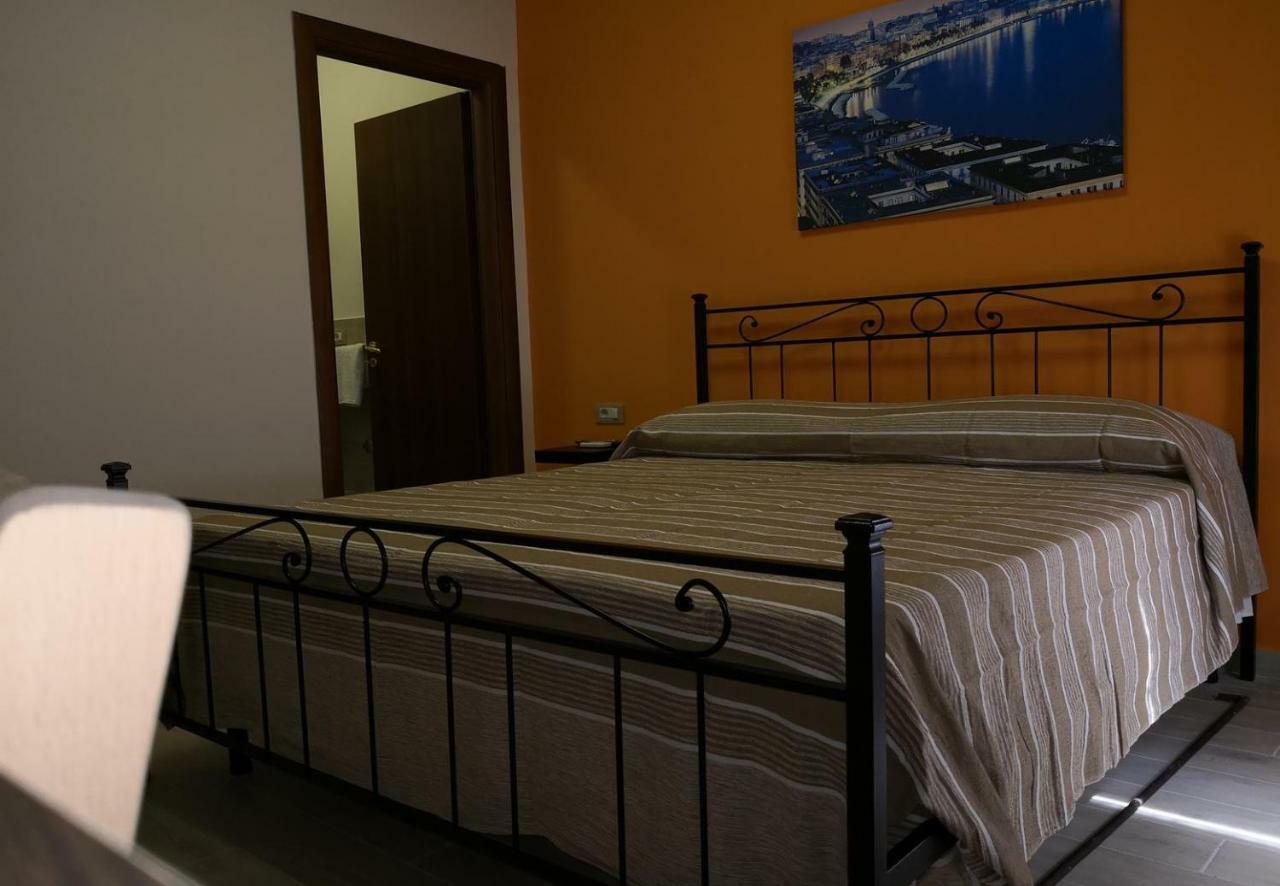 Fenesta Vascia Bed and Breakfast Νάπολη Εξωτερικό φωτογραφία