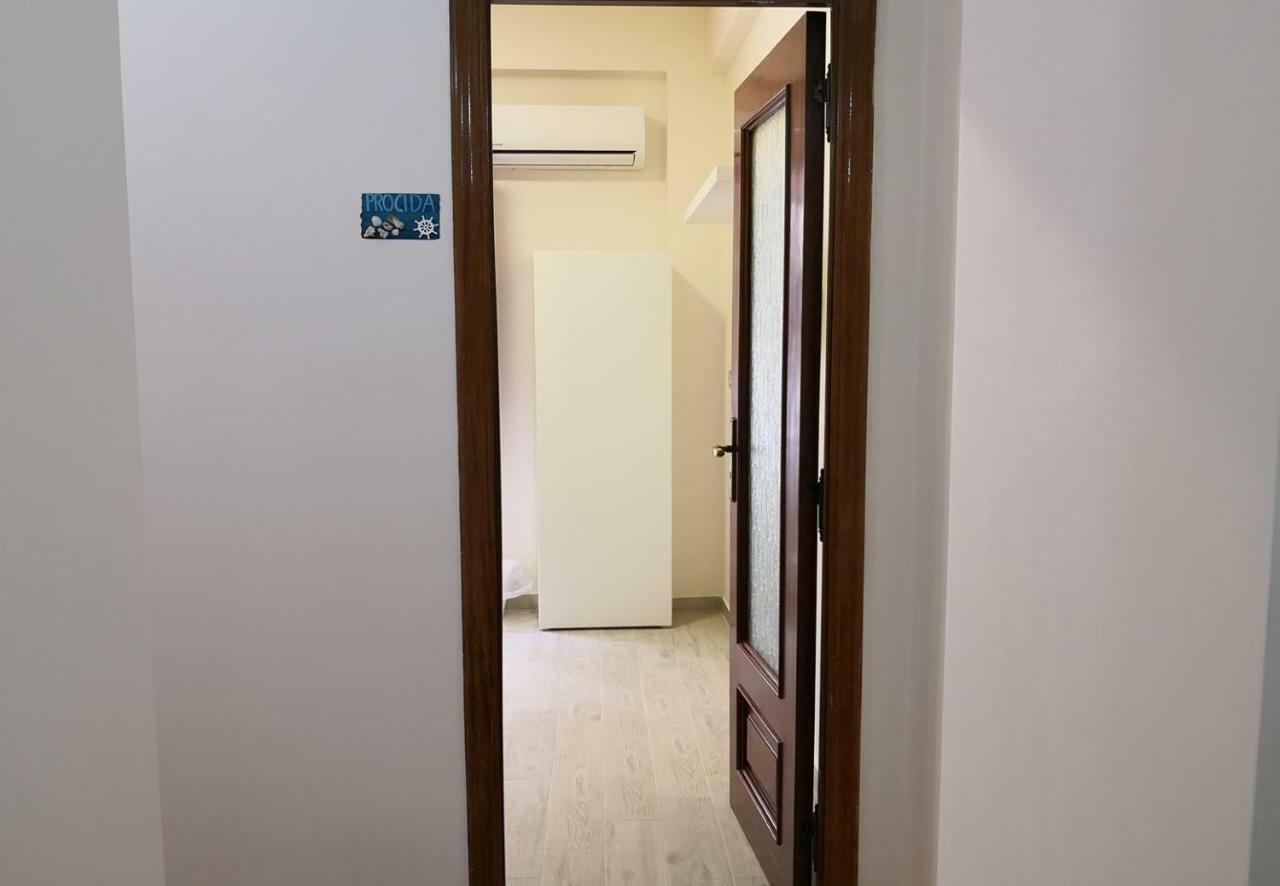 Fenesta Vascia Bed and Breakfast Νάπολη Εξωτερικό φωτογραφία